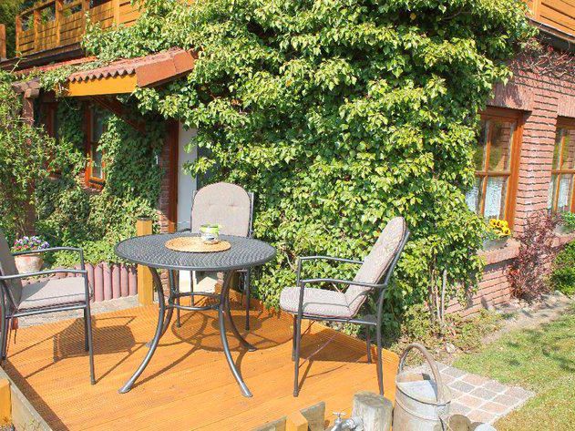 Terrasse der Ferienwohnung Am Kaninchenberg in Pansdorf